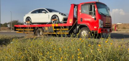خدمة سحب السيارات في شمال الرياض بسطحة حديثة