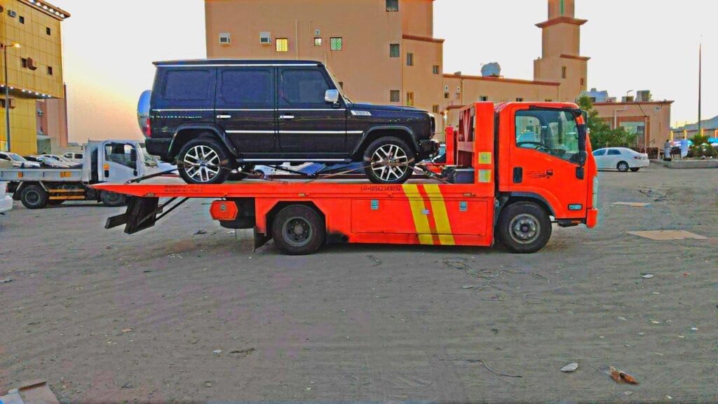 سطحة من المدينة الجدة لنقل السيارات